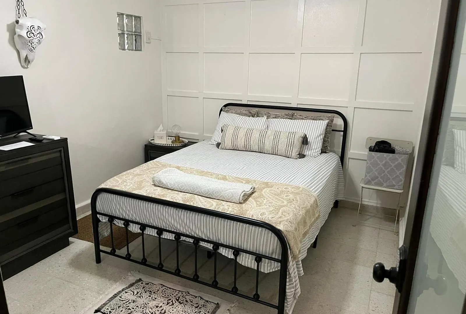 Private Rooms In Duplex Home 4 Bath Fq Beds 1-3Ppl San Juan