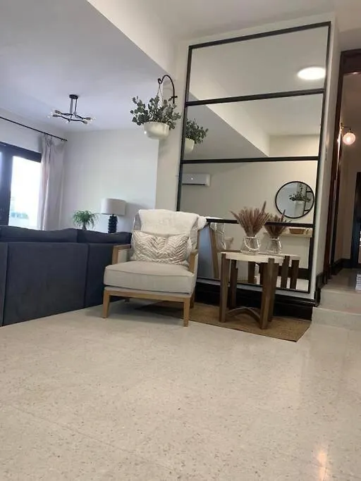 Private Rooms In Duplex Home 4 Bath Fq Beds 1-3Ppl San Juan