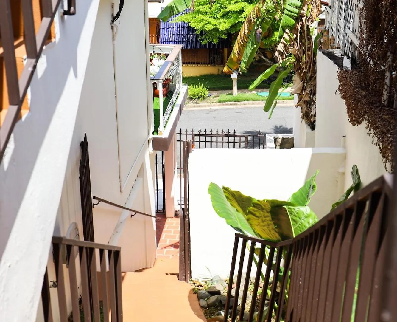 Private Rooms In Duplex Home 4 Bath Fq Beds 1-3Ppl San Juan 0*,  Porto Rico