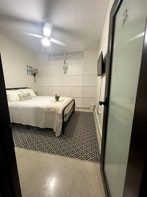 Private Rooms In Duplex Home 4 Bath Fq Beds 1-3Ppl San Juan 0*,  Porto Rico
