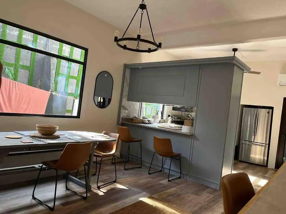 Private Rooms In Duplex Home 4 Bath Fq Beds 1-3Ppl San Juan