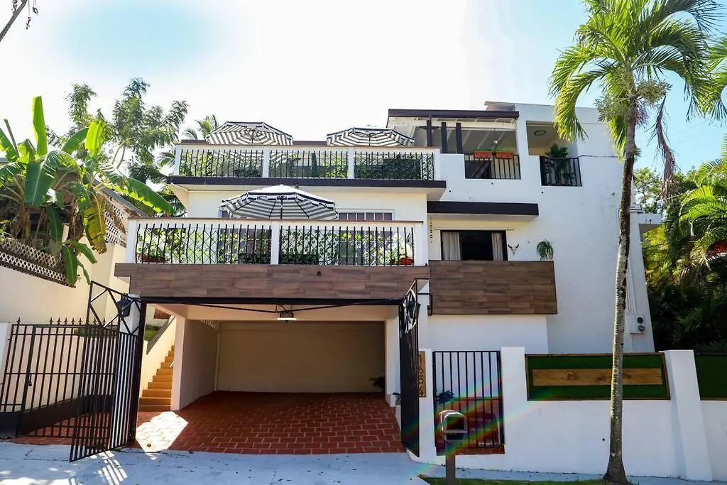Private Rooms In Duplex Home 4 Bath Fq Beds 1-3Ppl San Juan 0*,
